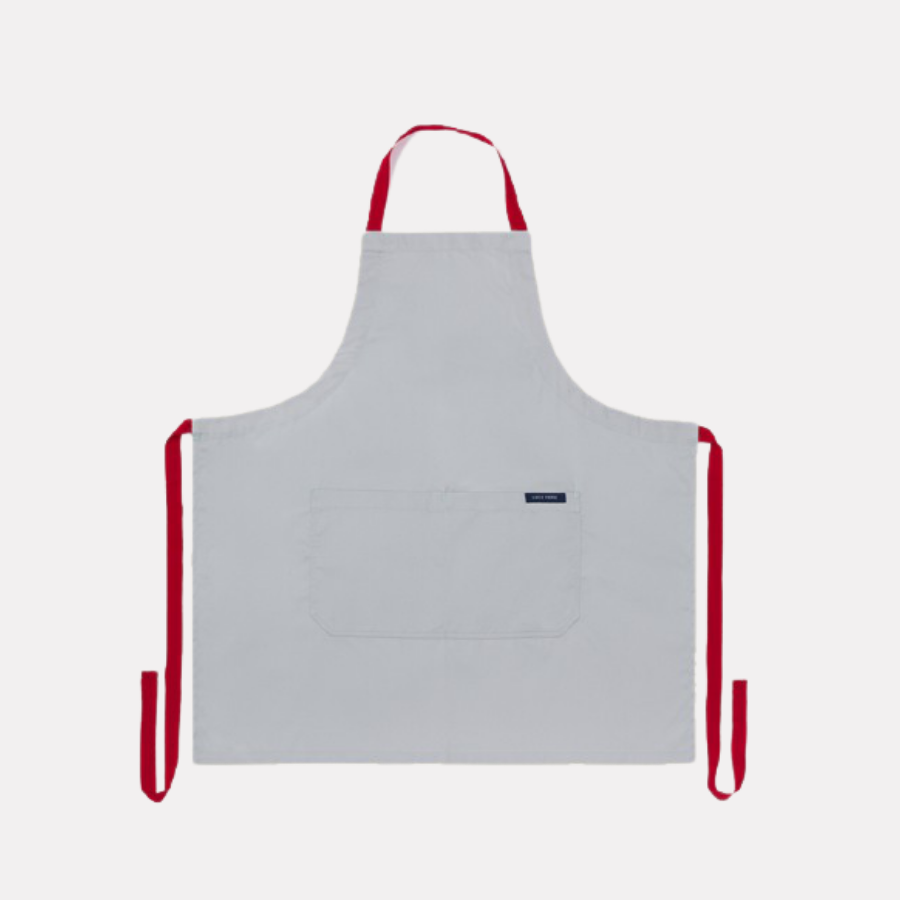 Lucio Verso Pale Grey Classic Apron/​مئزر كلاسيكي رمادي باهت من لوتشو ڤيرسو