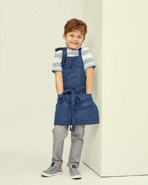 Blue Denim Kids Apron / ​مئزر دينيم أزرق للأطفال من لوتشو ڤيرسو