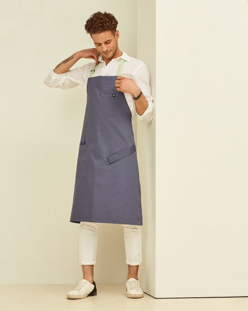 Lucio Verso Steel Blue Classic Apron / ​مئزر كلاسيكي أزرق حديدي من لوتشو ڤيرسو