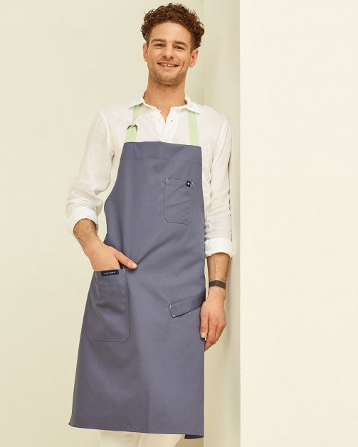 Lucio Verso Steel Blue Classic Apron / ​مئزر كلاسيكي أزرق حديدي من لوتشو ڤيرسو